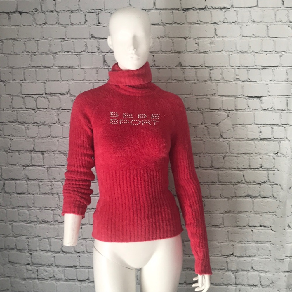 Boucle BEBE Sport sweater - gently worn